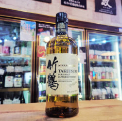 竹鶴ピュアモルト43% ※正規品,北海道,余市蒸留所,ウイスキー,させ酒店,佐瀬酒店,千葉県千葉市稲毛区,地酒,酒屋,販売,専門店,通販,日曜営業,祝日営業