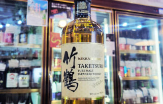 竹鶴ピュアモルト43% ※正規品,北海道,余市蒸留所,ウイスキー,させ酒店,佐瀬酒店,千葉県千葉市稲毛区,地酒,酒屋,販売,専門店,通販,日曜営業,祝日営業